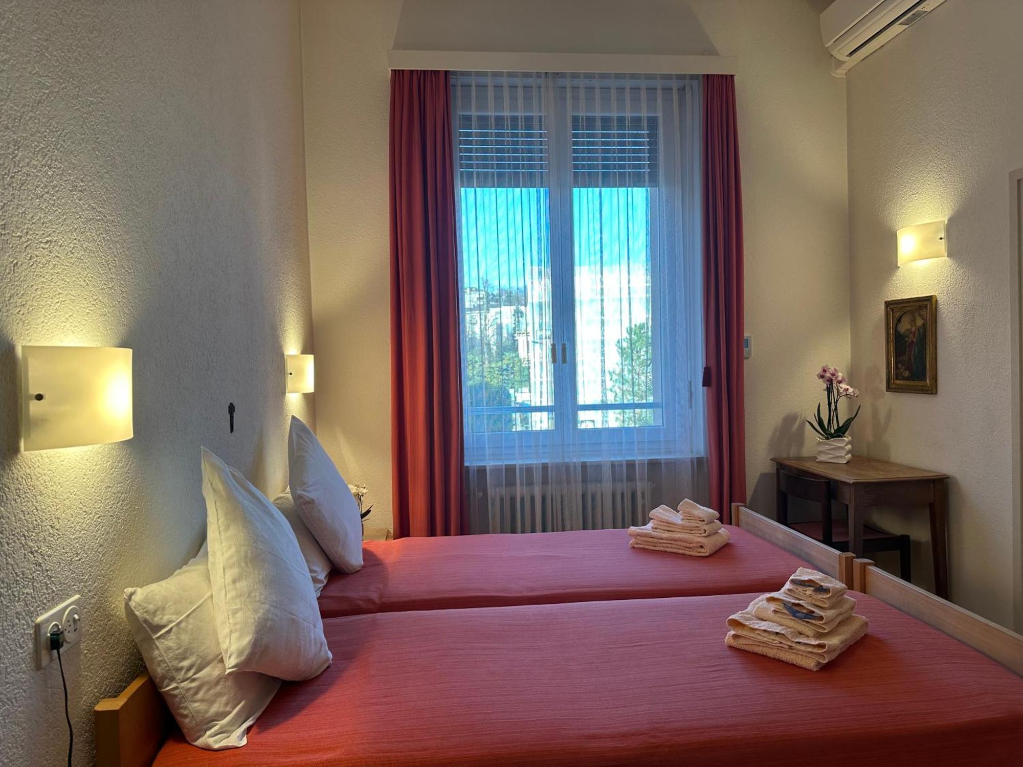 Hotel Casa Santa Birgitta Lugano Zewnętrze zdjęcie