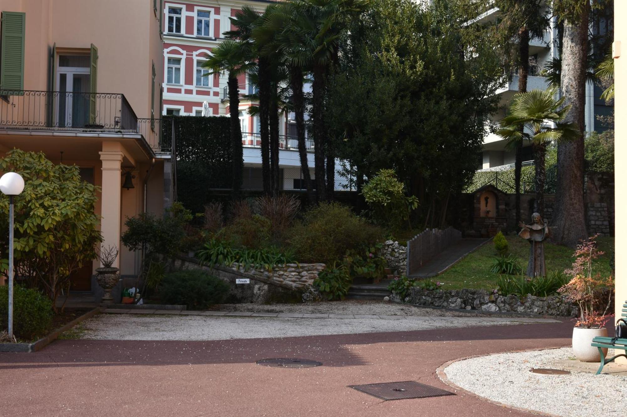 Hotel Casa Santa Birgitta Lugano Zewnętrze zdjęcie