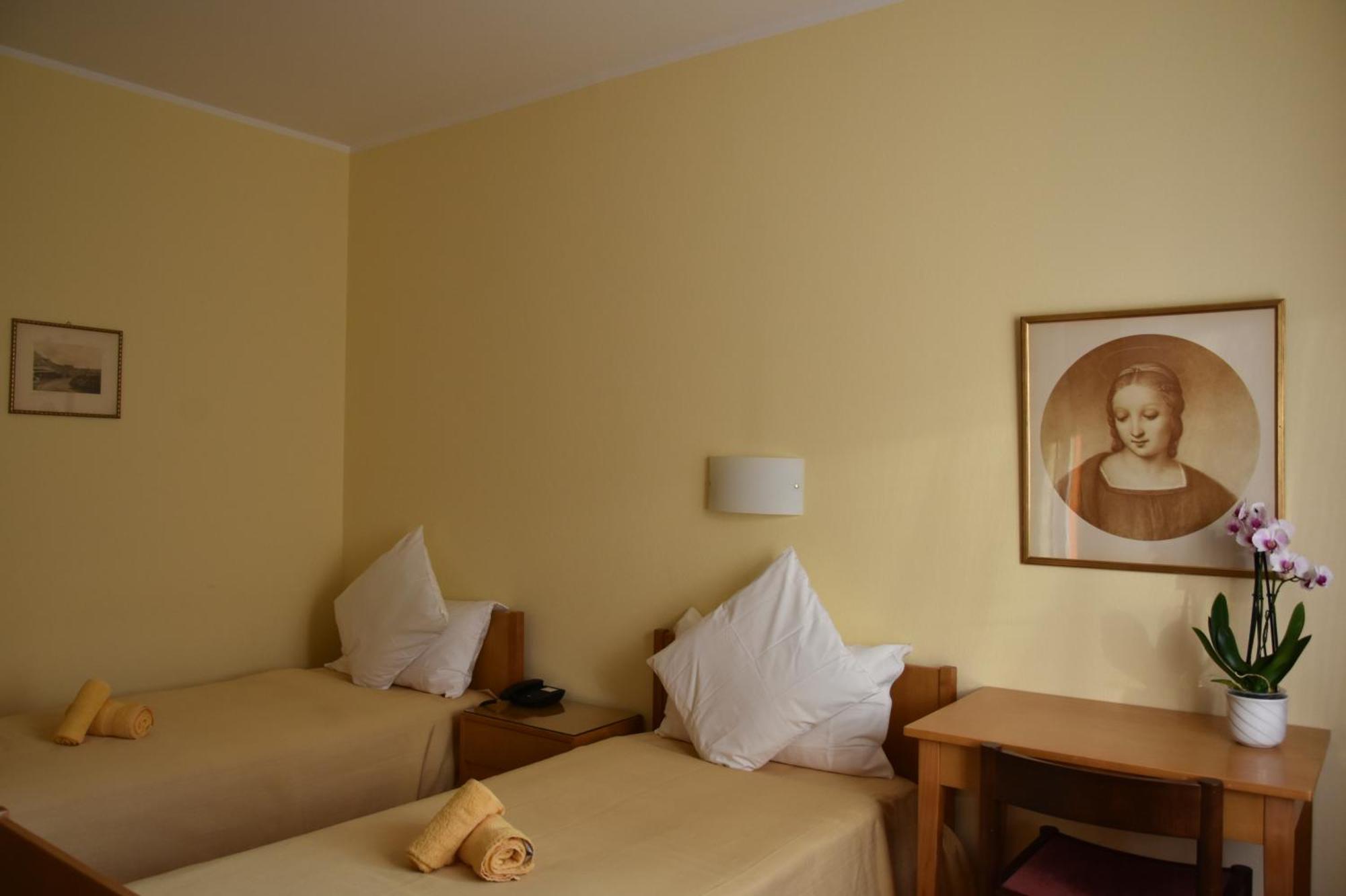 Hotel Casa Santa Birgitta Lugano Zewnętrze zdjęcie